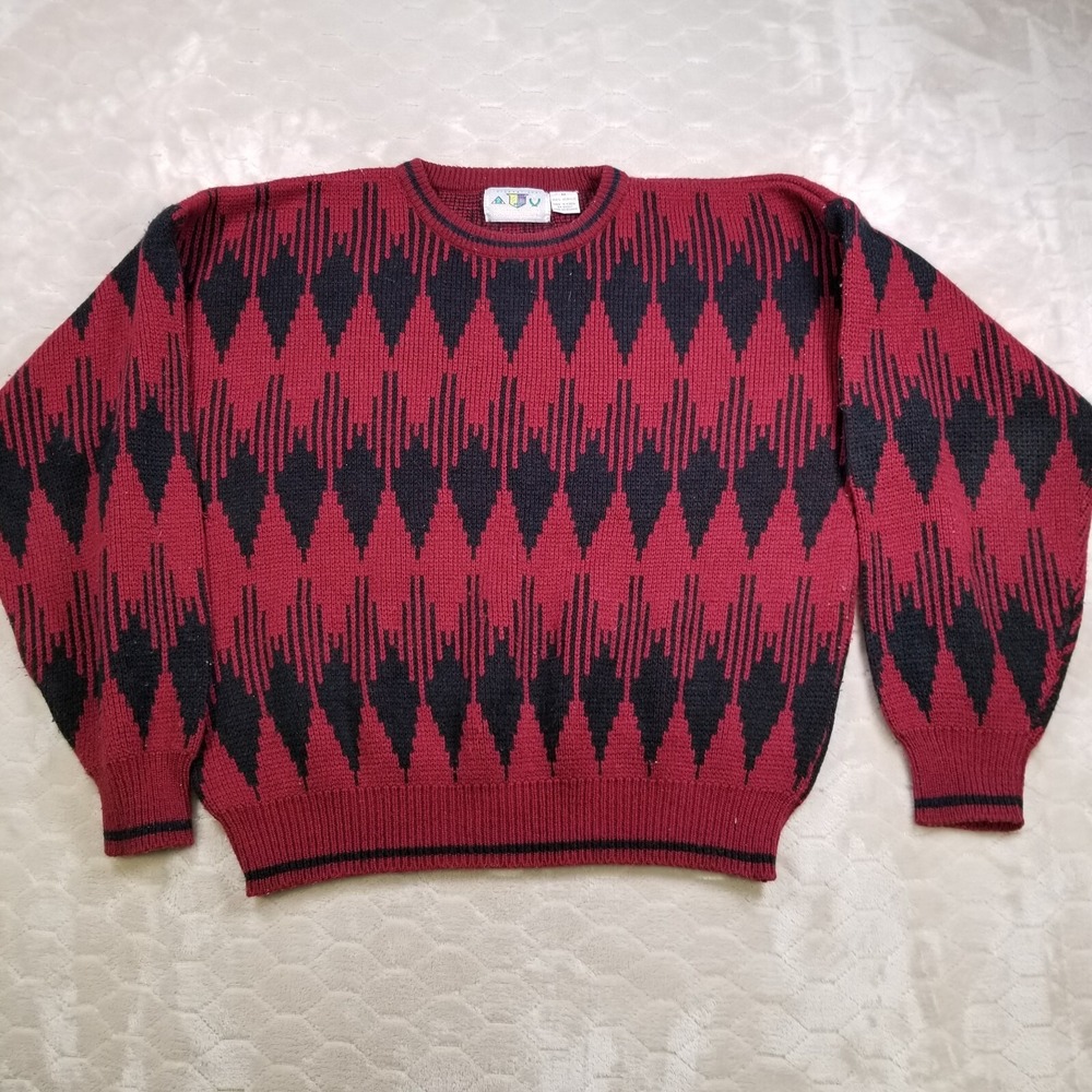 VTG INTERNATIONAL ROUGH CUT Sweater Red w/ Black Diamond Pattern Sz M Acrylic